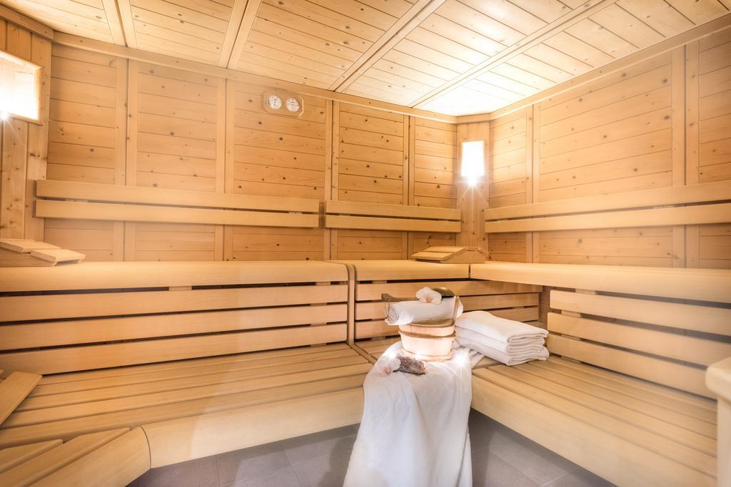 Landhaus Fux Silandro Esterno foto