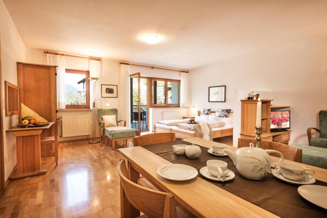 Landhaus Fux Silandro Esterno foto